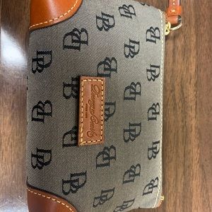 Dooney & Bourke Mini Logo Clutch